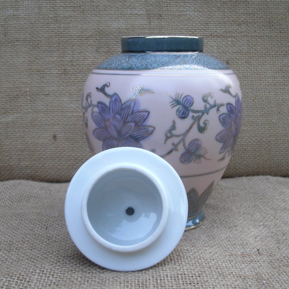 Vintage Andrea by Sadek Blue Lotus Ginger Jar - Picture 7 of 16